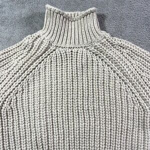H&M XS Knit Turtleneck Sweater Ribbed Long Sleeve‎ Pullover Neutral Beige Cozy
